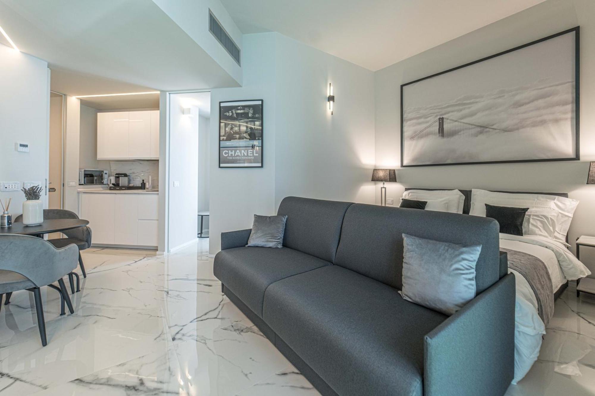 Moscova Luxury New Suite Мілан Екстер'єр фото