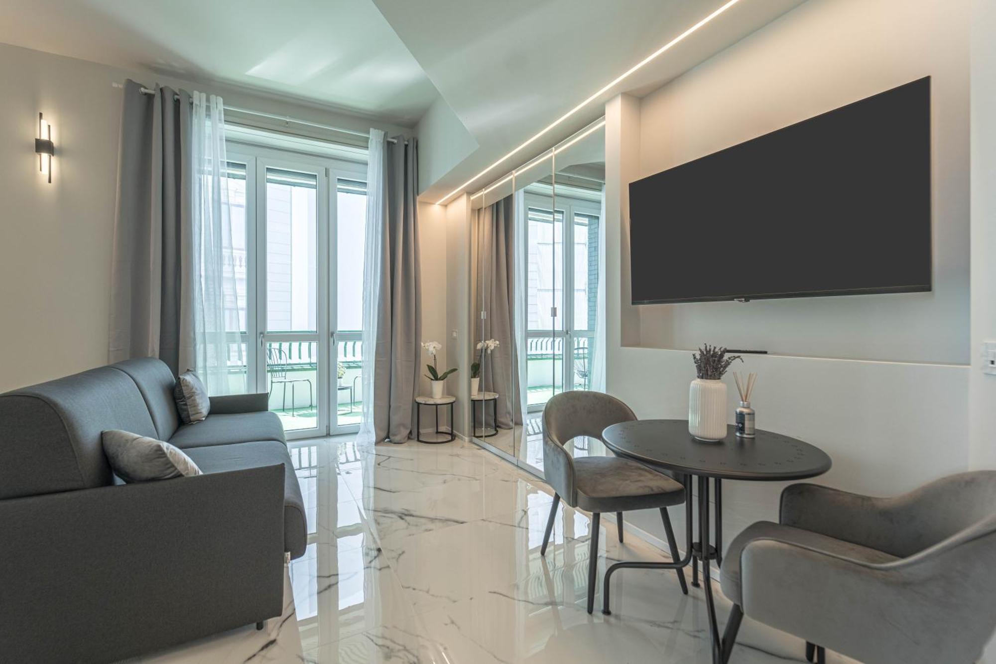 Moscova Luxury New Suite Мілан Екстер'єр фото
