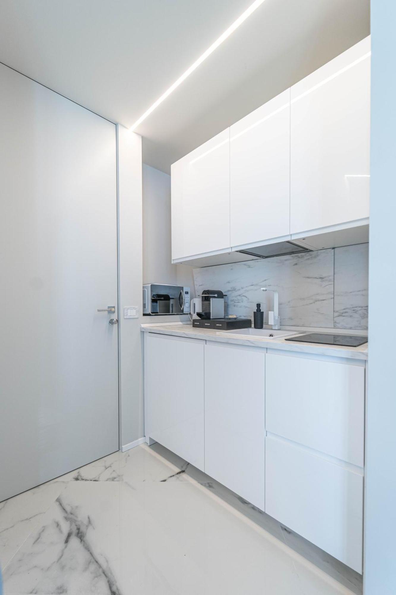 Moscova Luxury New Suite Мілан Екстер'єр фото